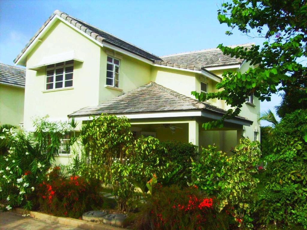 Surfer'S Paradise Retreat - Gated Community Townhouse For Surfers & Families Christ Church Exterior foto